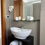 Bazzoni מלון 3*