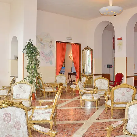 Hotel Bazzoni Tremezzo